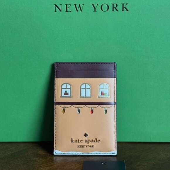 Kate Spade "OH WHAT FUN" Toy Store Gingerbread House Small Slim Cardholder - Picture 2 of 5